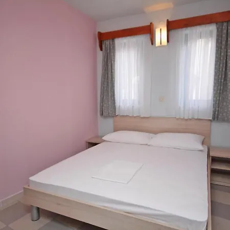 And By The Sea - 3266 Гостевой дом Рогозница