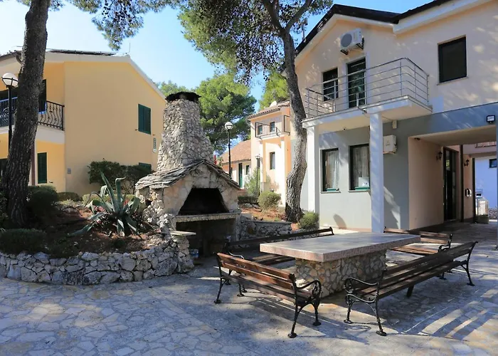 And By The Sea - 3266 Gasthuis 3*